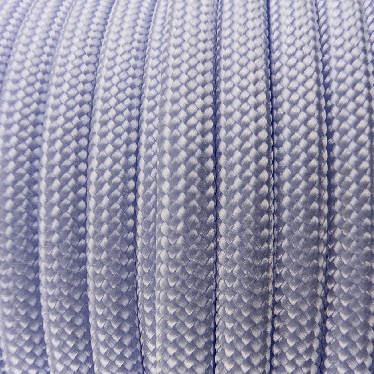 Close-up of the woven sheath on Light Lavender Paracord 550, showing 4mm braid